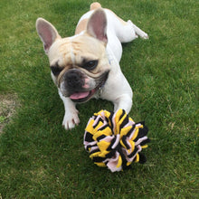 Load image into Gallery viewer, Ruffle Train'n'Treat Ball - snuffle mat by Ruffle Snuffle