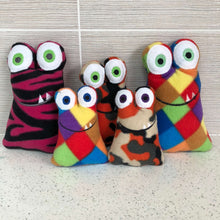 Load image into Gallery viewer, Zoglets™ - Squeaky Dog Toys - snuffle mat by Ruffle Snuffle