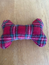 Load image into Gallery viewer, Tartan squeaky bones dog toy 5” x 4”
